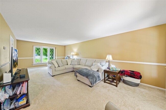 Building Photo - 2950 Royalwood Rd
