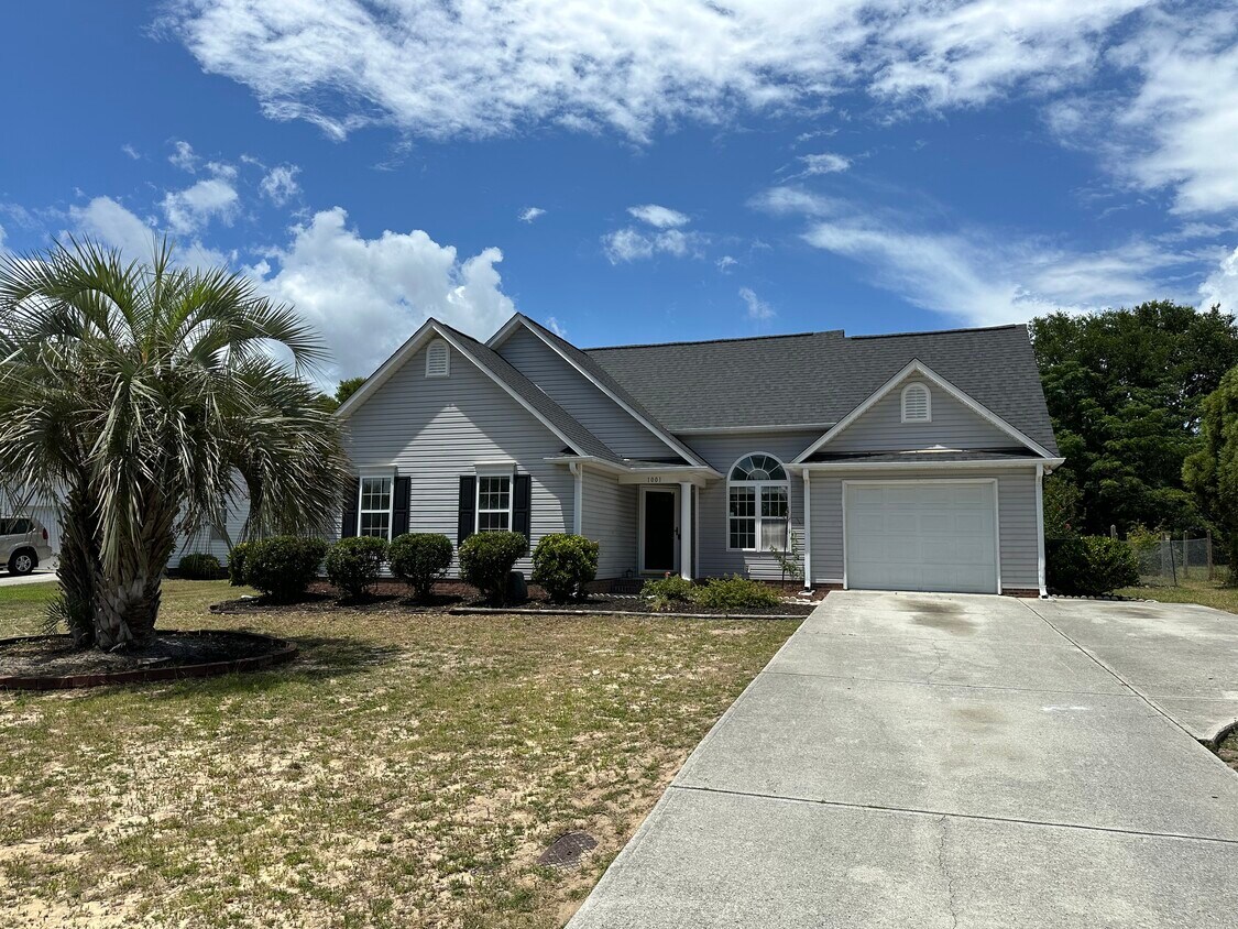 Primary Photo - 1001 Windgate Dr