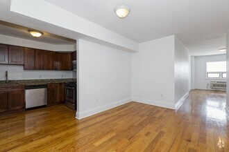 Building Photo - 809-815 22nd St