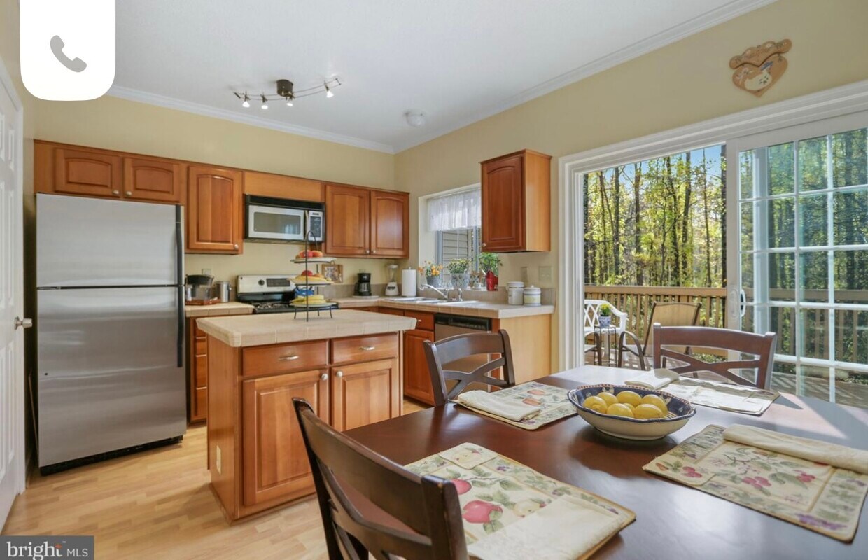 7240 Stover Dr, Alexandria, VA 22306 Townhome Rentals in Alexandria