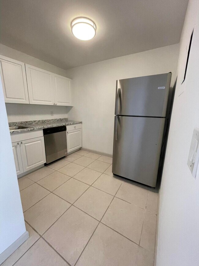 Foto del edificio - 634 NW 13th St