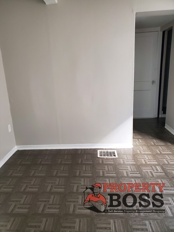 Building Photo - 15 Rimbach St