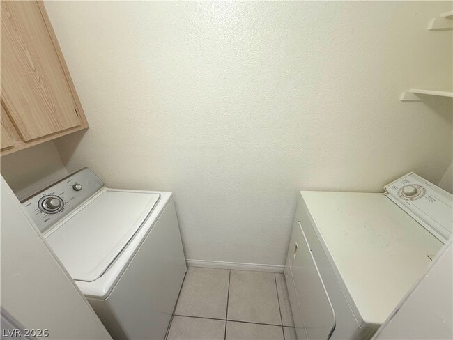 Building Photo - 7885 W Flamingo Rd