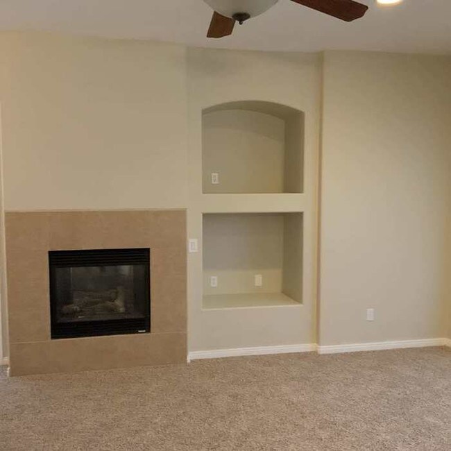 Building Photo - 3131 E Legacy Dr