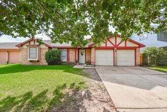 Building Photo - 12106 Pecan Meadow Dr