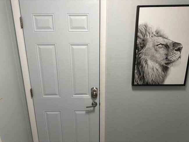 Building Photo - 1258 Beach Rd