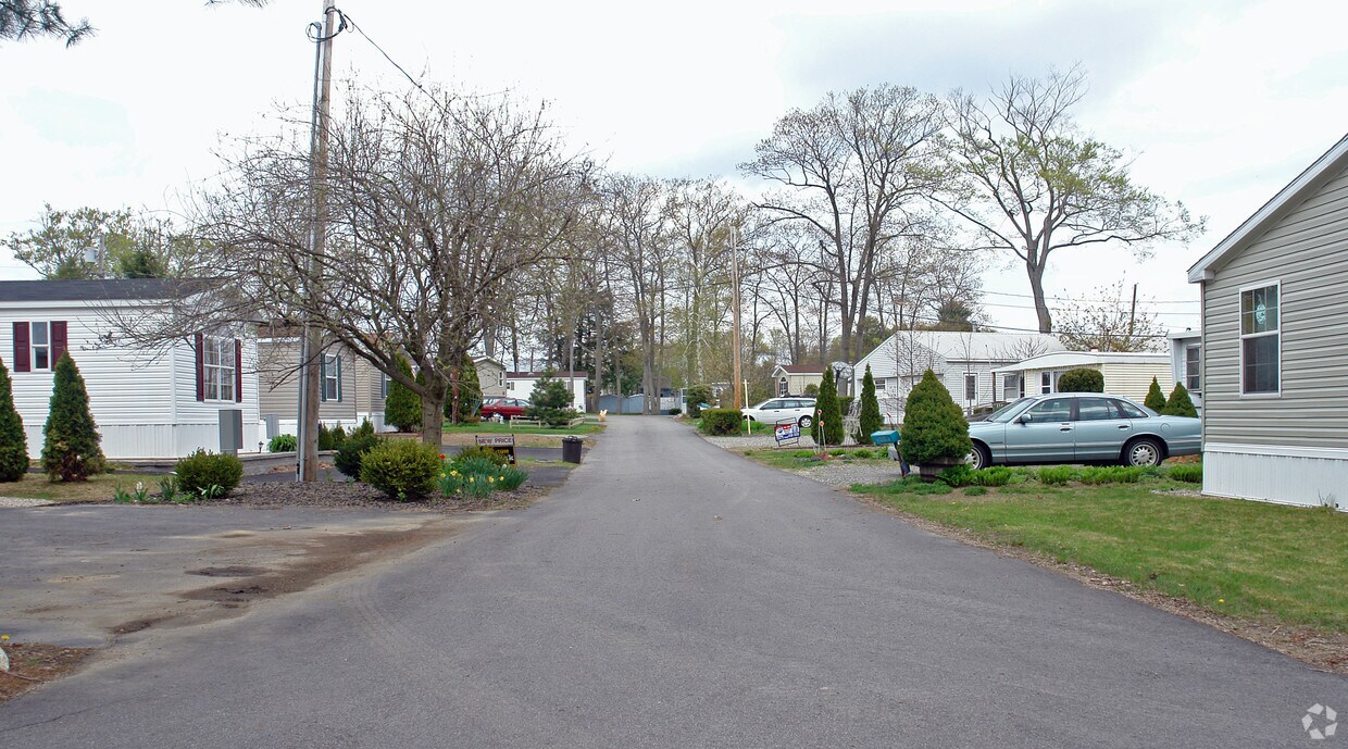Primary Photo - North Hampton Mobile Home Park & Self Storage