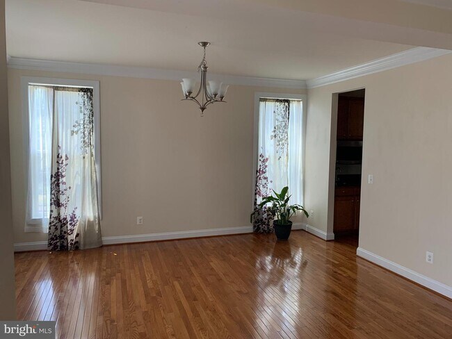Building Photo - 42689 Ashburn Tillett Dr