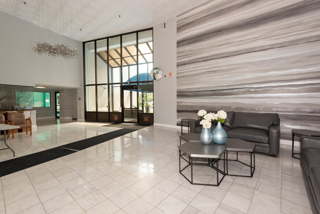 Foto del edificio - 376 Ocean Ave