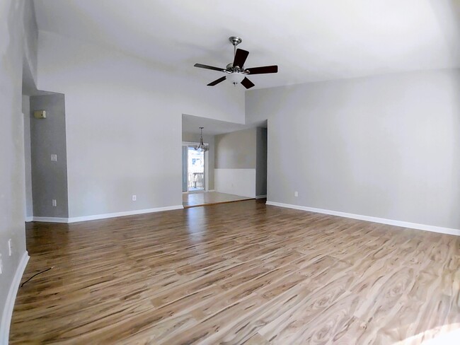 Building Photo - 110 Gun Club Dr