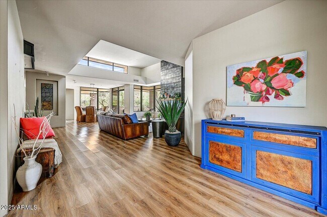 Foto del edificio - 10687 E Fernwood Ln