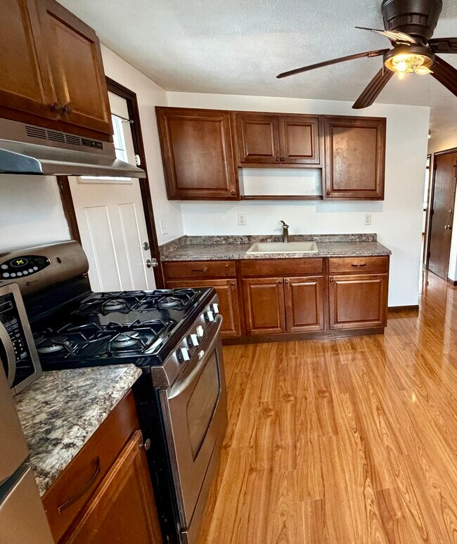 Foto del edificio - 87 Hollis St