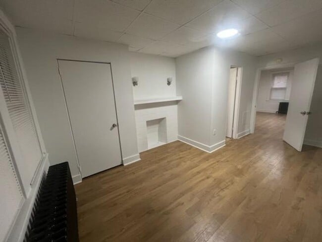 Building Photo - 1661 Belasco Ave