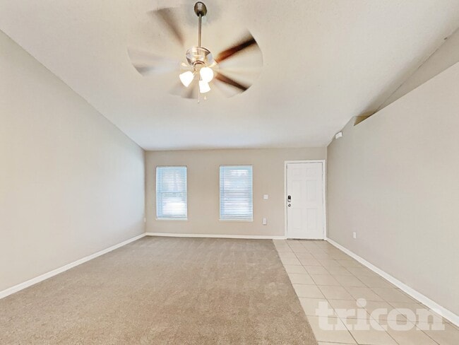 Building Photo - 9312 Thunderbolt Dr