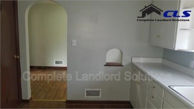Foto del edificio - 3118 S 7th St