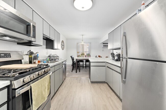 Foto del edificio - 5 Riverview Ct