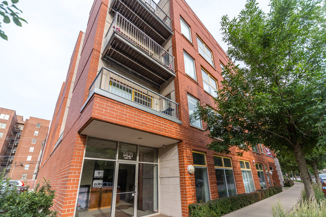 Foto principal - 1421 Sherman Ave