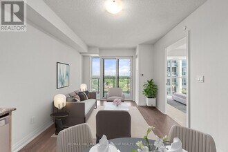 Building Photo - 20 Meadowglen Pl