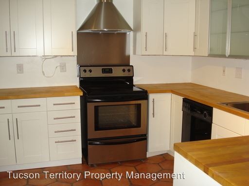 Foto del edificio - 3 br, 3 bath House - 3565 E. Calle Del Prado
