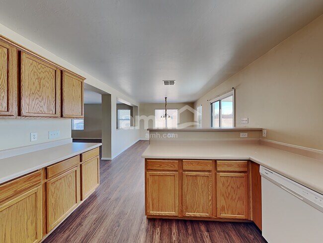 Foto del edificio - 18847 S Avenida Paso Cortito