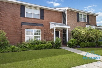 Building Photo - 387 Debuys Rd
