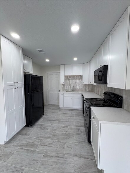 Foto del edificio - 704 S 10th St