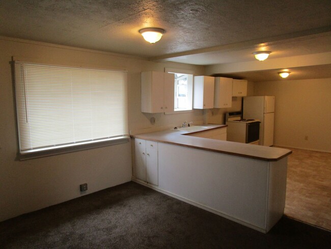 Building Photo - 0155