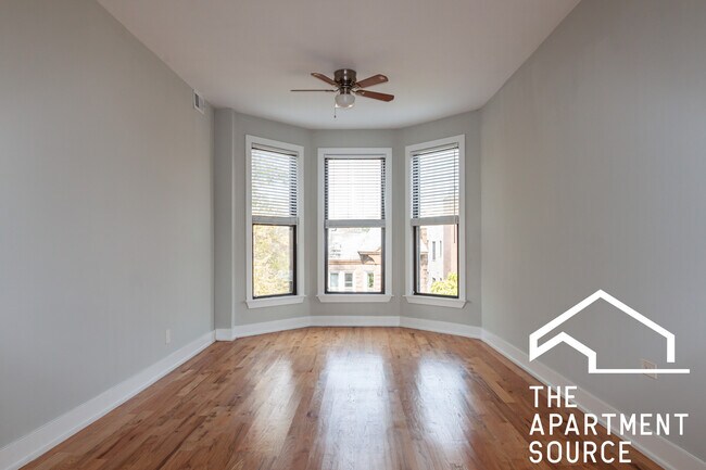 Foto del edificio - 634 W Oakdale Ave