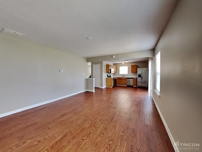 Foto del edificio - 3856 Candle Berry Dr