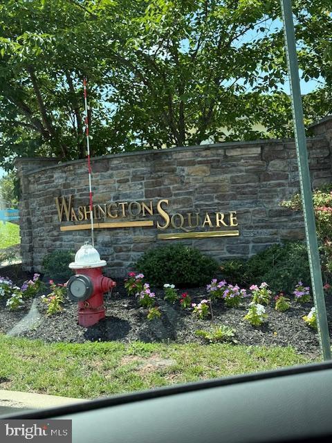 Foto del edificio - 611 Washington Sq