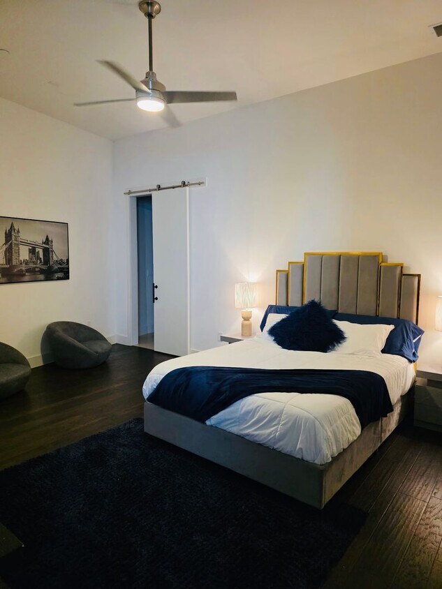 Foto del edificio - Modern 1 Bedroom in The Cedars