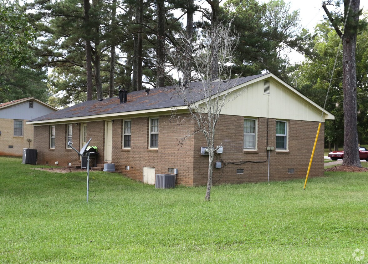 Building Photo - 10 Terry Ter