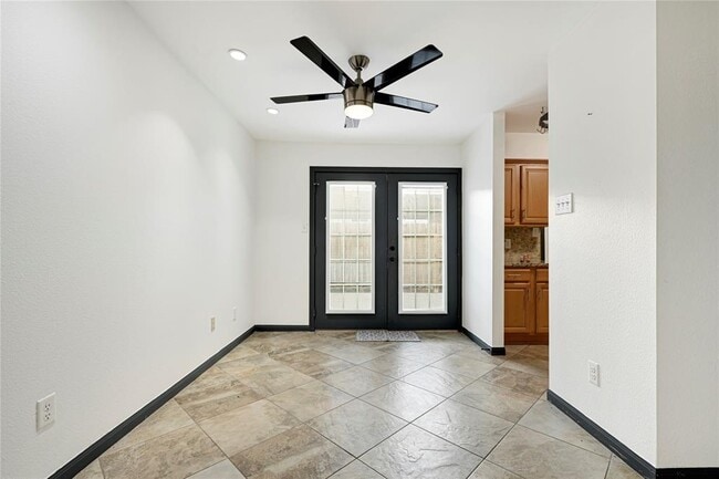 Building Photo - 4960 Milwee St