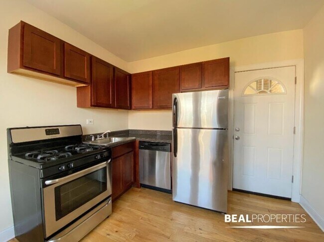 Photo - 0 bedroom in CHICAGO IL 60657 Apartment