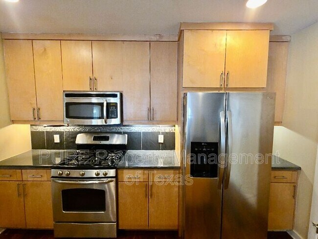 Foto del edificio - 503 Swanee Dr