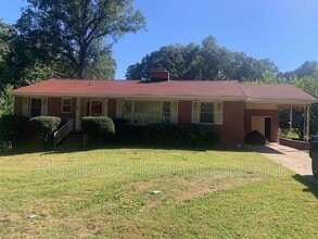 Building Photo - 226 Zollicoffer Ave