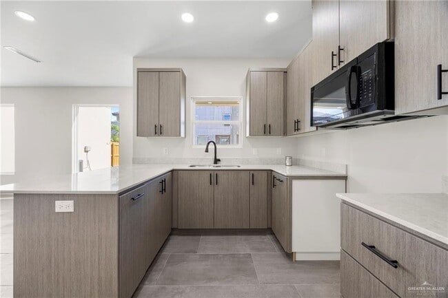 Foto del edificio - 21 Dorado Dr