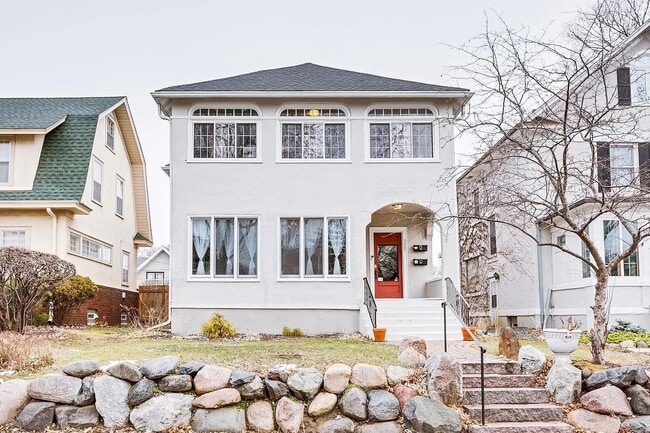 Building Photo - 3407 Fremont Ave S