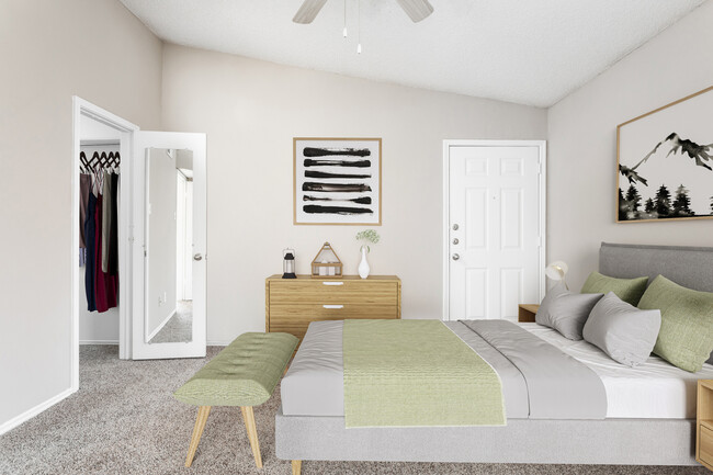 Dormitorio espacioso - Vue at Knoll Trail Apartments