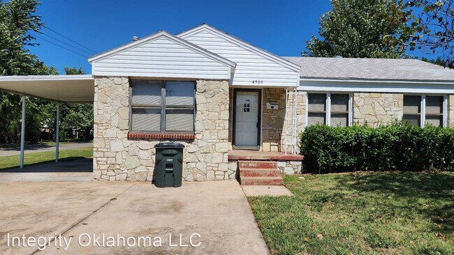 Building Photo - 3 br, 2 bath House - 4501 SE 20th