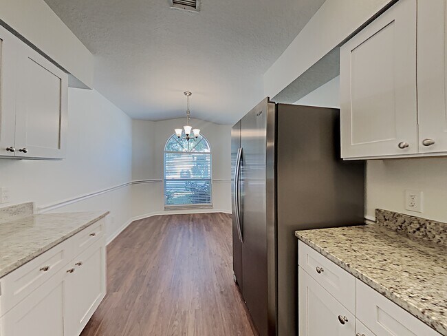 Foto del edificio - 4514 Preston Woods Drive