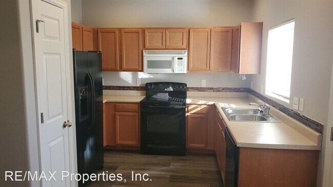 Building Photo - 2 br, 2 bath House - 2667 Squaw Creek Hts