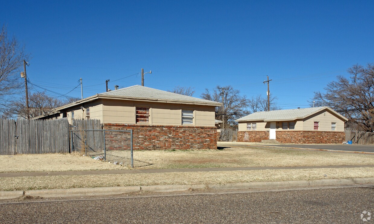 Building Photo - 6434 Avenue Q