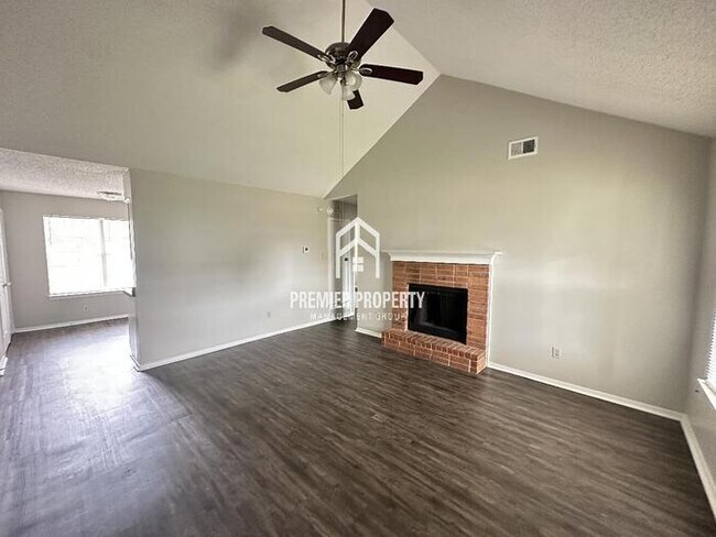 Building Photo - 5878 Hickory Shadow Ln