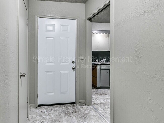 Building Photo - 249 NW 82nd St