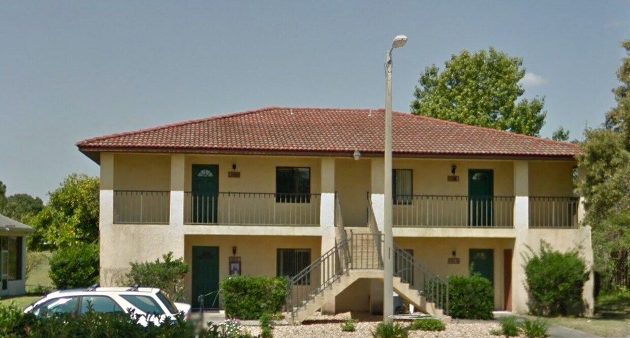 Top left unit! - 3183 Finsterwald Dr