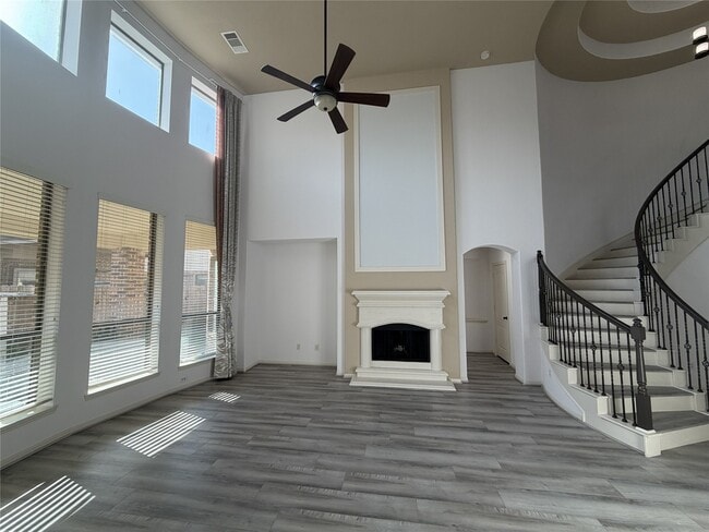 Building Photo - 6023 Baileys Run Ln