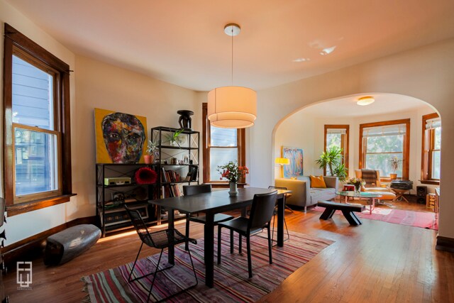 Foto del edificio - 3849 N Leavitt St