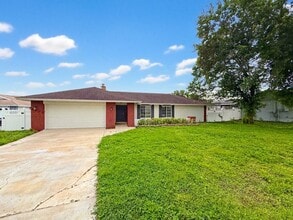 Building Photo - 8221 Granada Blvd