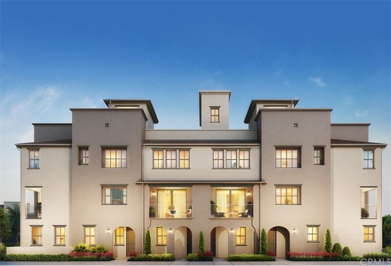 Primary Photo - 567 S Motif St